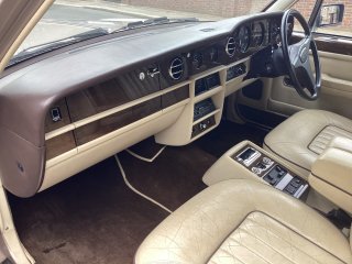 /photos/8901/41c5616e-85b3-c636-9d4c-6401ebc3b406_i320x240.jpg