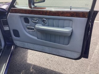 /photos/8901/8fe1dcb3-180c-1e19-7627-6ee14bbb248c_i320x240.jpg