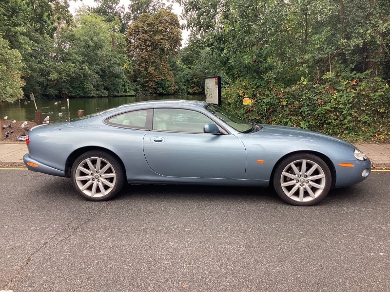 2003 Jaguar XKR 4.2 Supercharged Coupe 2dr Petrol Automatic 304 g/km 400 bhp