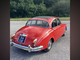 /photos/8901/c197a769-e356-7e75-a82f-95e8450f654f_i320x240.jpg