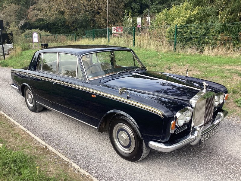 Rolls-Royce Silver Shadow Saloon for sale in Harrow
