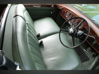 /photos/8901/d0faa38d-ae06-b474-0b46-77b8f66c4273_i320x240.jpg